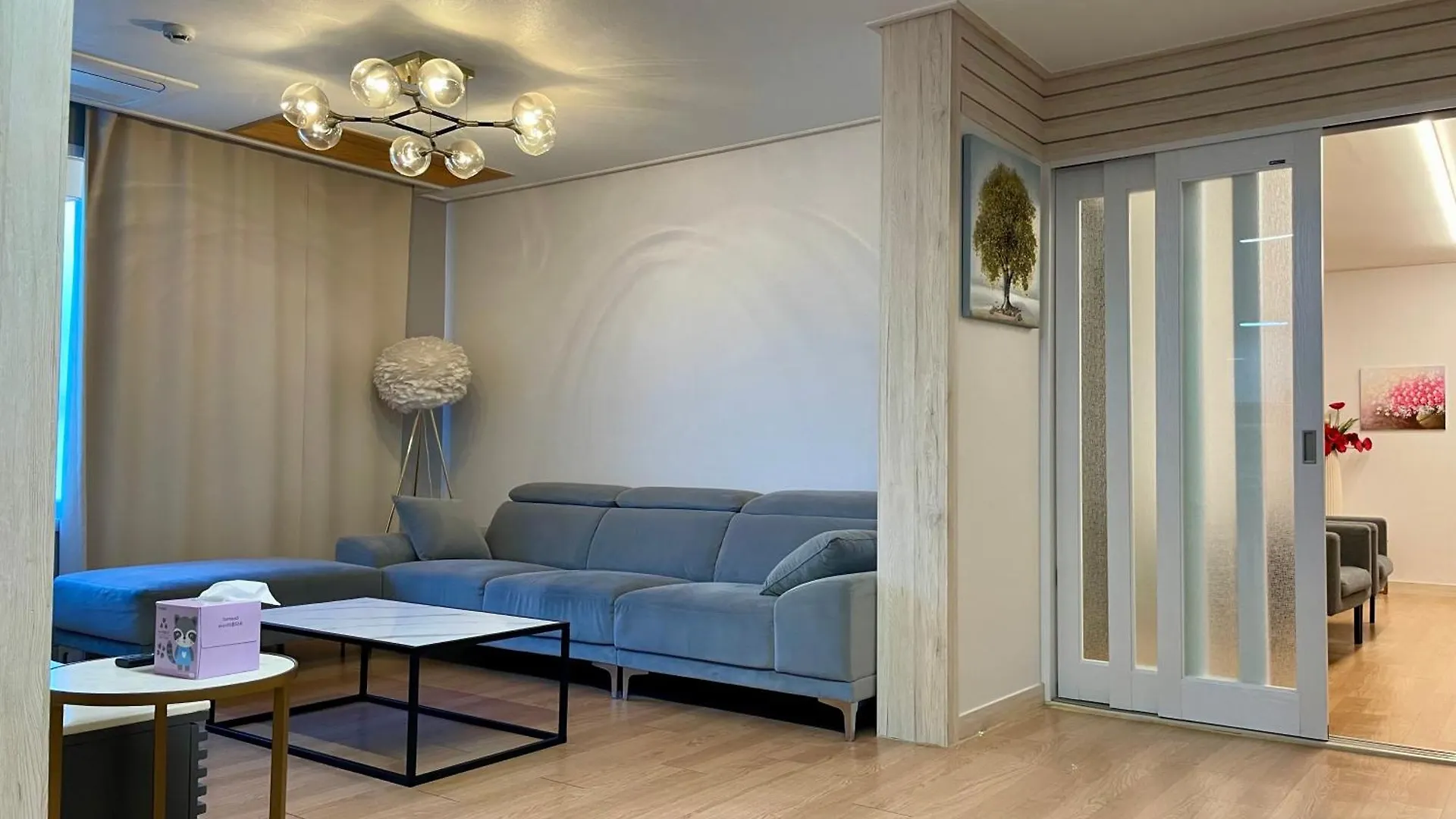 **** Guest house 인천공항 게스트하우스 - 인천공항, 인스파이어 인근, 운서역에서 도보10분 South Korea