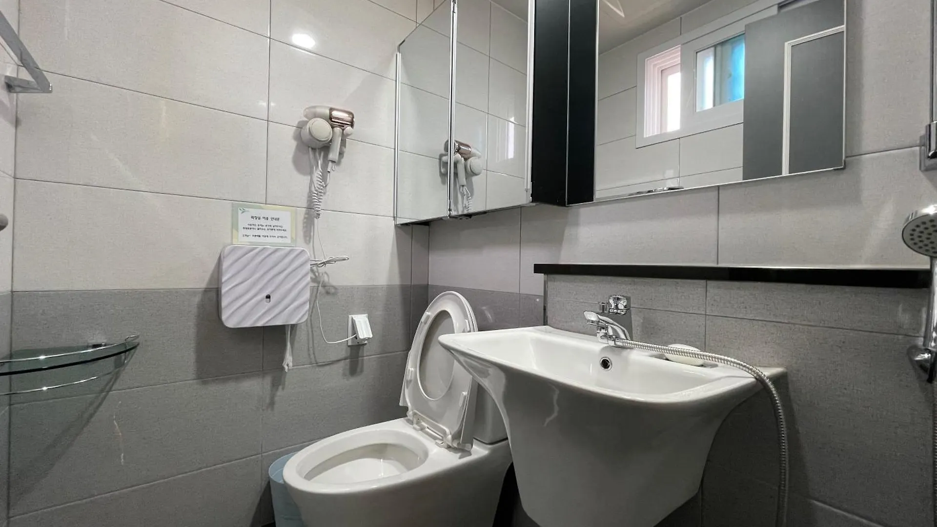 인천공항 게스트하우스 - 인천공항, 인스파이어 인근, 운서역에서 도보10분