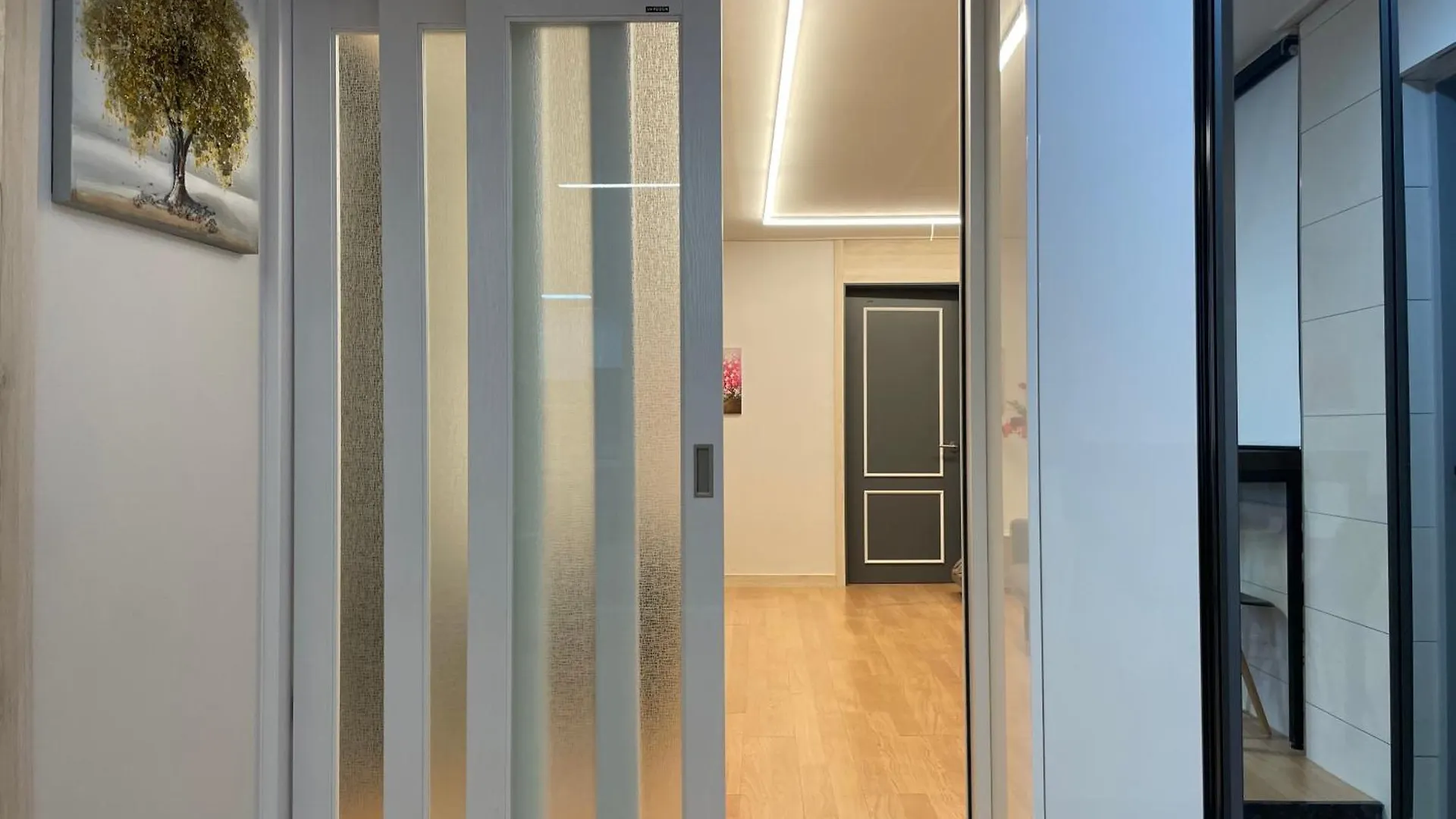 인천공항 게스트하우스 - 인천공항, 인스파이어 인근, 운서역에서 도보10분 4*, Incheon