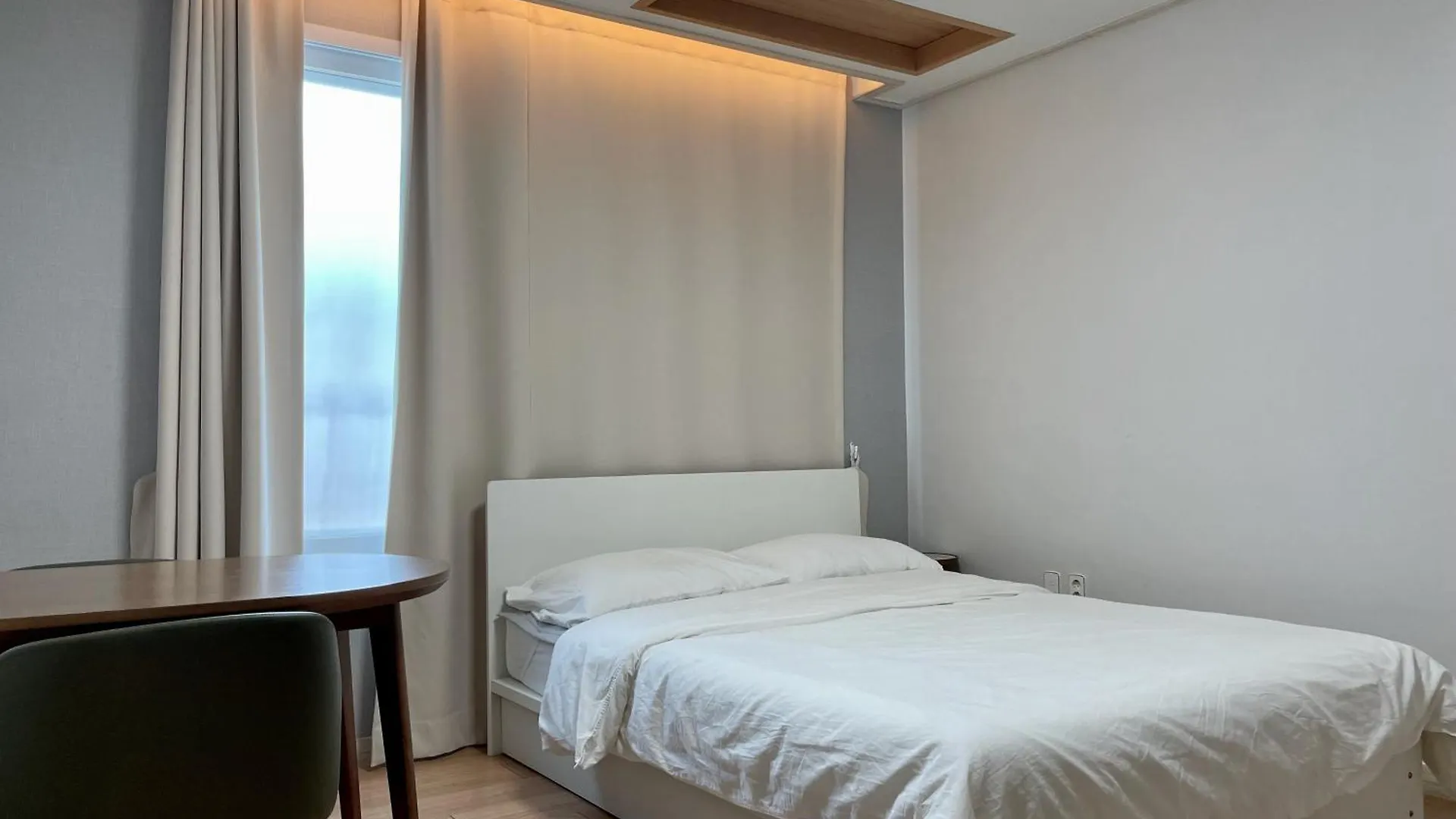 Guest house 인천공항 게스트하우스 - 인천공항, 인스파이어 인근, 운서역에서 도보10분 South Korea